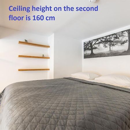Two-Story Loft Apartments 15 Tallinn Ngoại thất bức ảnh