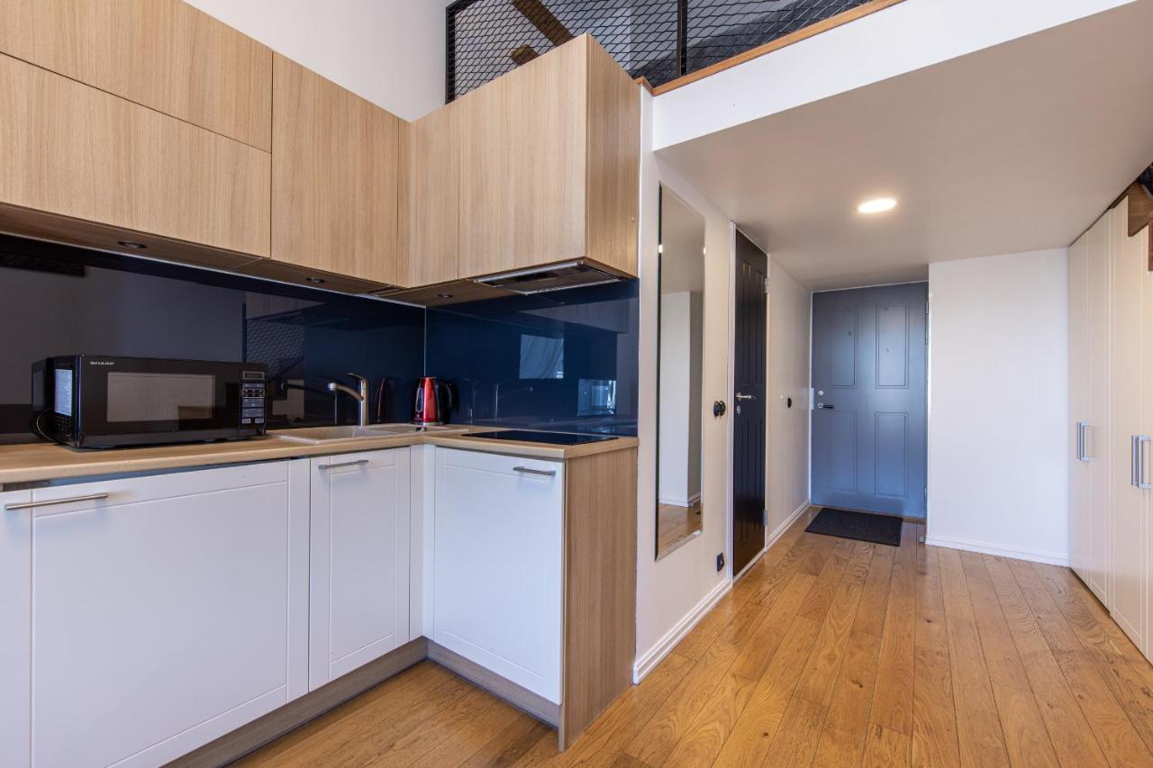 Two-Story Loft Apartments 15 Tallinn Ngoại thất bức ảnh