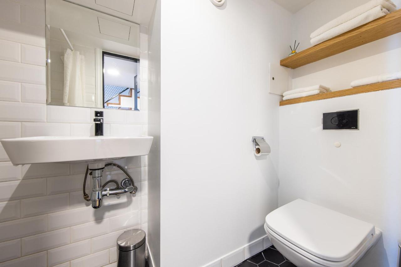 Two-Story Loft Apartments 15 Tallinn Ngoại thất bức ảnh